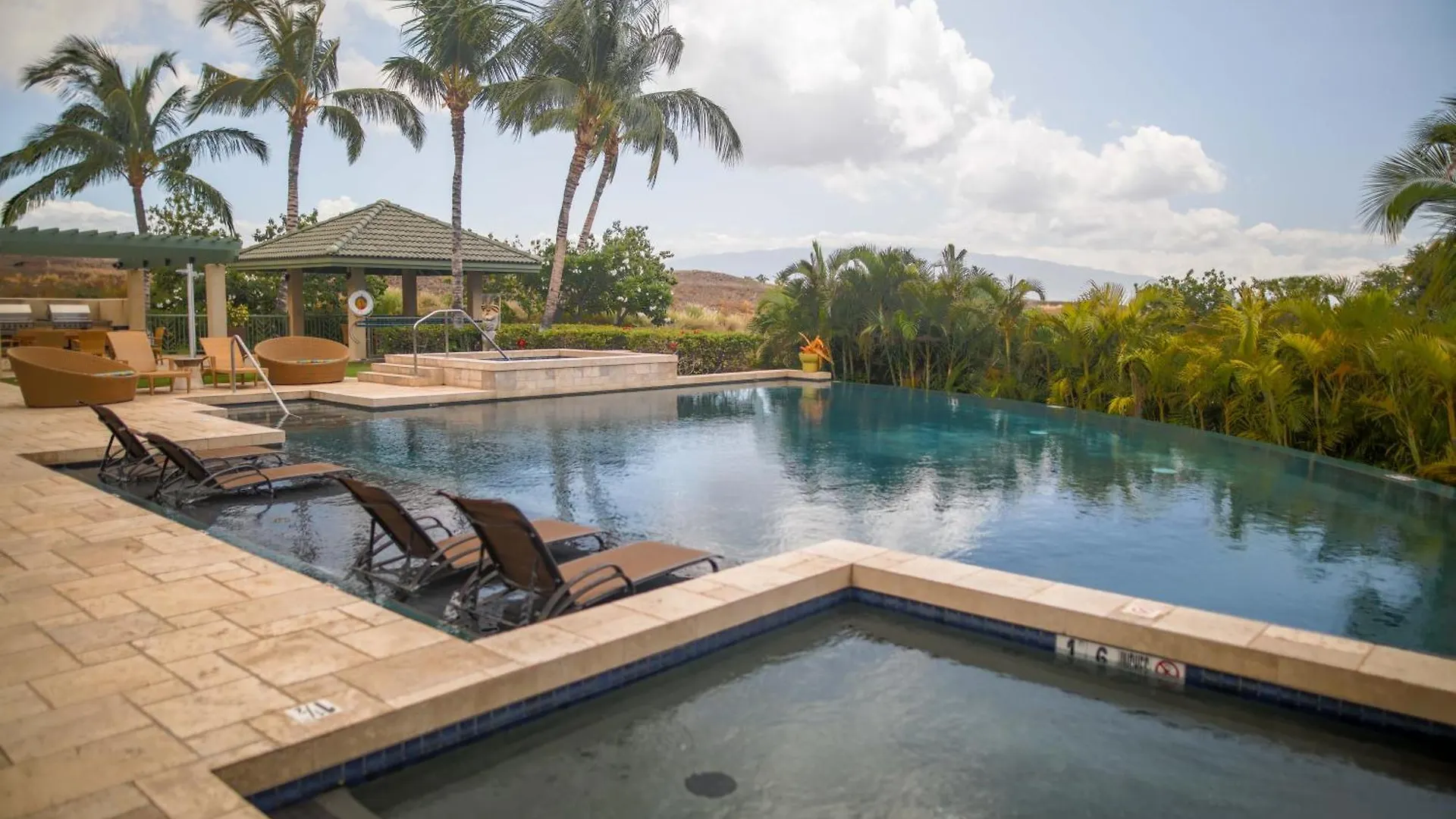A Sea-Nic Escape Scenic 3Br Waiulaula Home With Ocean View Hapuna Beach